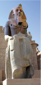 İmparator II. Ramses Heykeli